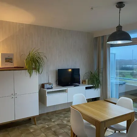 Ochtendstemming By Interhome * Bredene