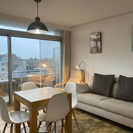 Апартаменты Ochtendstemming By Interhome